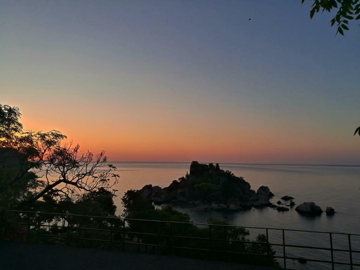 Relax House Villa Giardini Naxos Dış mekan fotoğraf